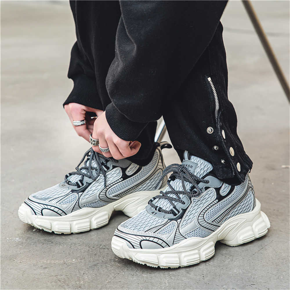 Men Shoes Designer - รองเท้าสเก็ตบอร์ดระบายอากาศสำหรับวัยรุ่น รองเท้าผ้าทอลายน่ารัก รองเท้าผู้ชายดีไซน์เนอร์ รองเท้ากีฬาสำหรับเล่น ผลิตภัณฑ์มาแรง สไตล์ฮิป