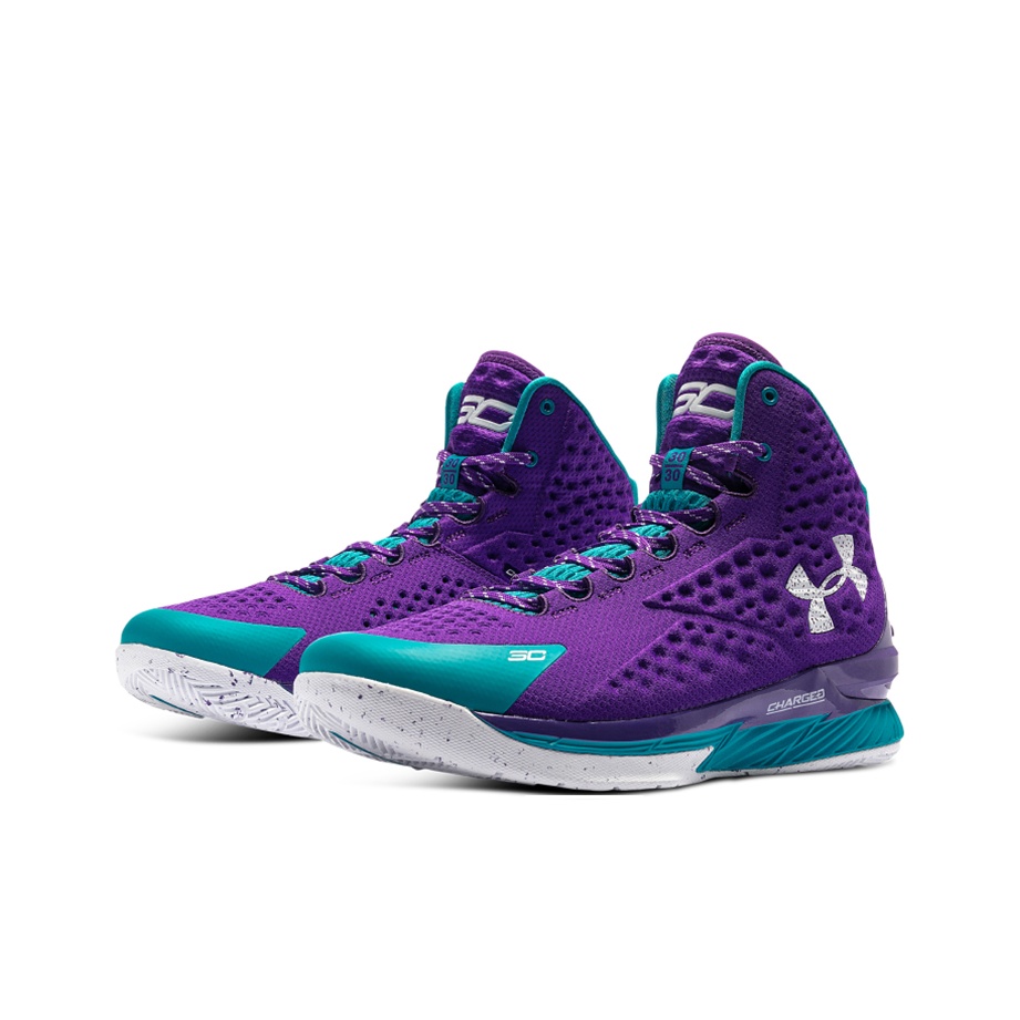 รองเท้าบาสเก็ตบอล Under Armour - Men Shoes Under 1500 บทวิจารณ์และราคา