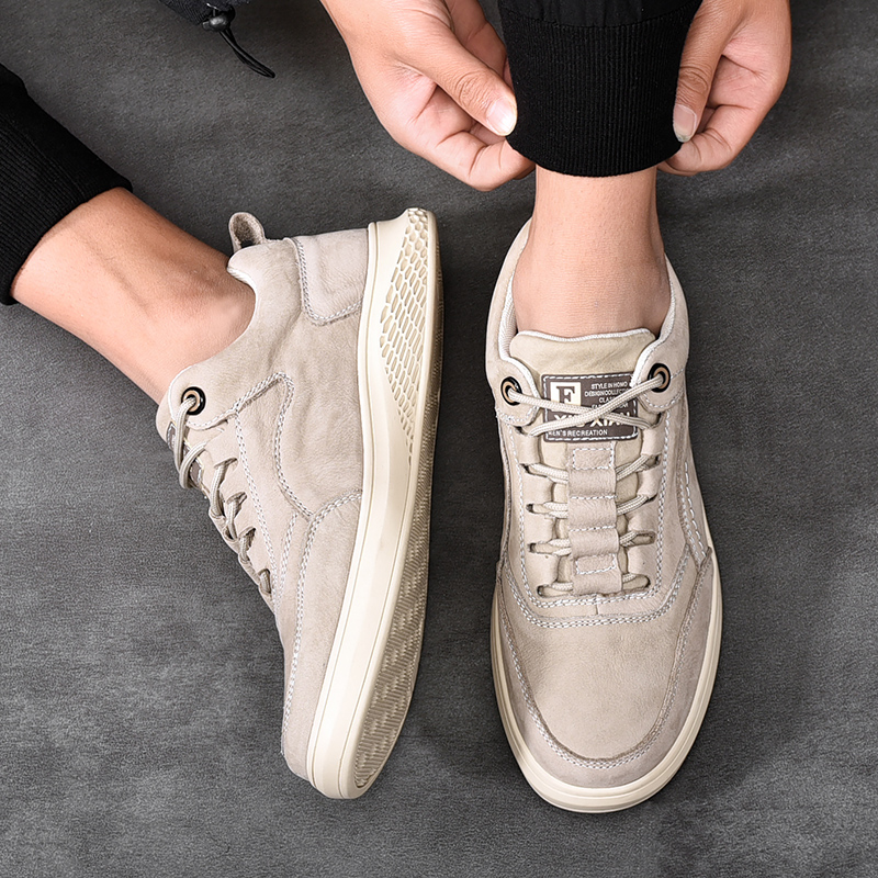 รองเท้าผ้าใบผู้ชายสไตล์มินิมอล - Men Shoes Designer บทวิจารณ์และราคา